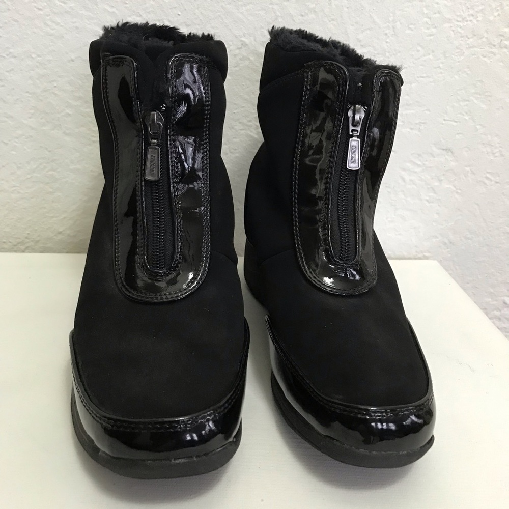 Khombu Lily Zip Thermolite Faux Fur Lined Boots
